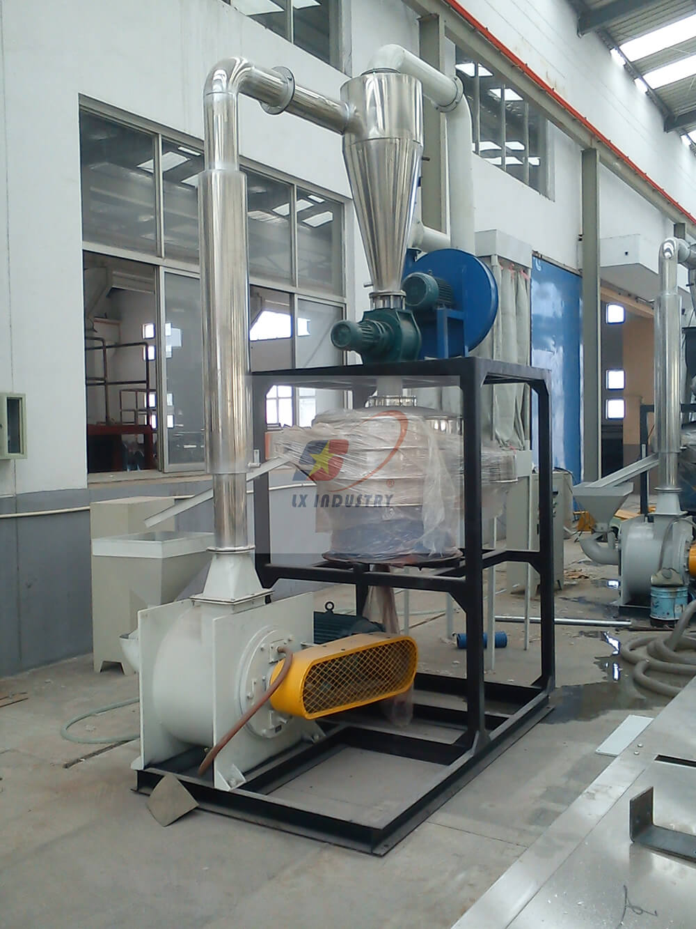 Tire Rubber Grinding Machine