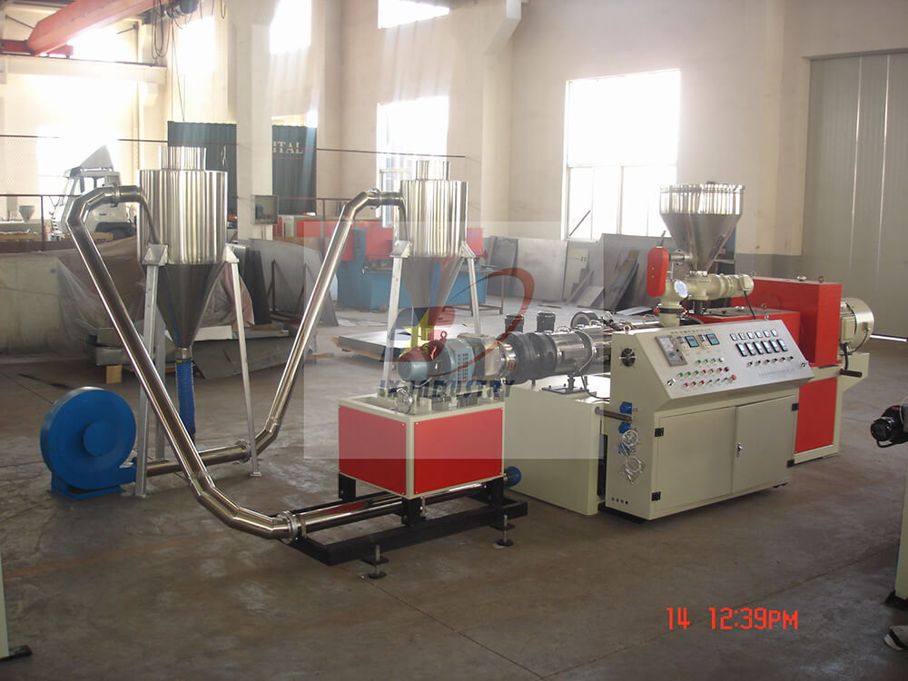 PVC Hot Cutting Pelletizing Line PVC Granulator Machine
